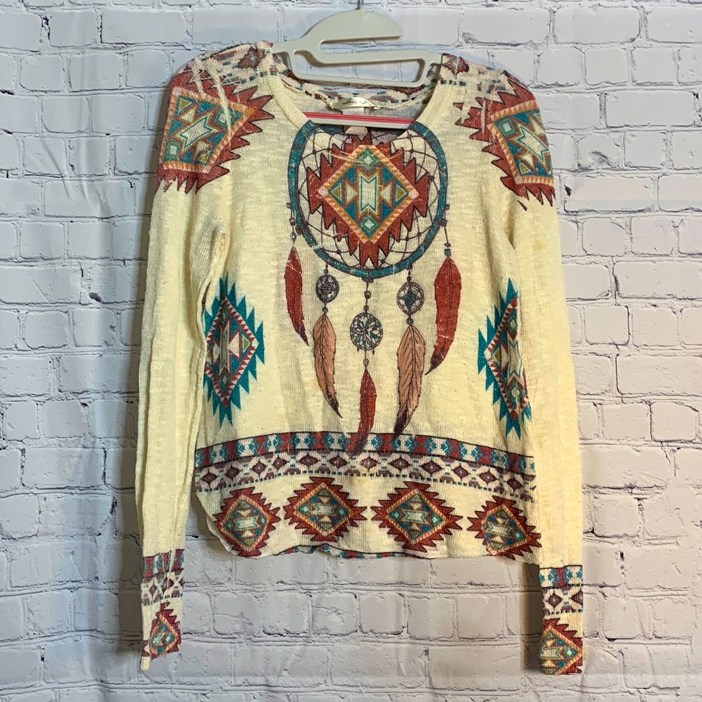Small long sleeve sweater blouse